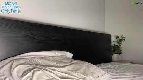 Snapshot of hot8pack01 chatting on 20, 12, 2024 Edward aka Wolf online show from 20, 12, 2024