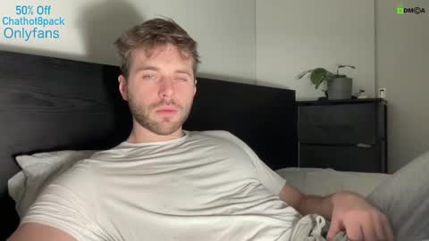 Snapshot of hot8pack01 chatting on 7, 2, 2025 Edward aka Wolf online show from 7, 2, 2025