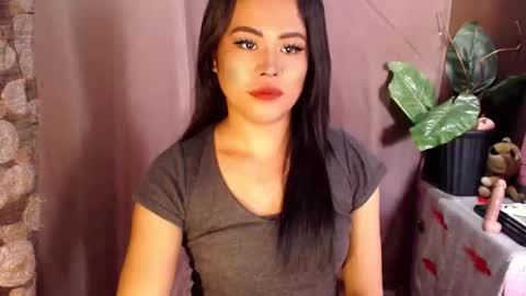 Snapshot of hot_babe0802 chatting on 25, 5, 2026 HANNA online show from 25, 5, 2026