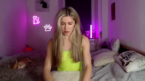 Snapshot of hot_berry69 chatting on 7, 2, 2026 Dashka online show from 7, 2, 2026