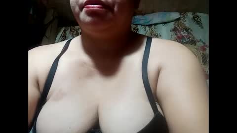 Snapshot of hot_boobs21 chatting on 6, 12, 2024 hot_boobs21 online show from 6, 12, 2024