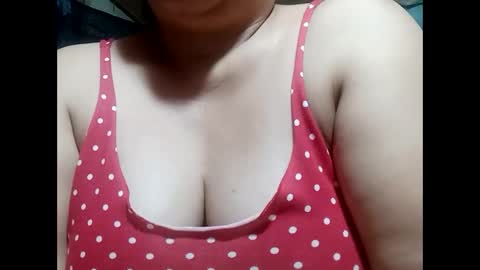 Snapshot of hot_boobs21 chatting on 2, 3, 2025 hot_boobs21 online show from 2, 3, 2025