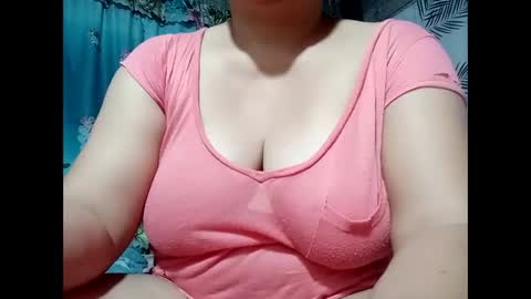 Snapshot of hot_boobs21 chatting on 19, 9, 2025 hot_boobs21 online show from 19, 9, 2025