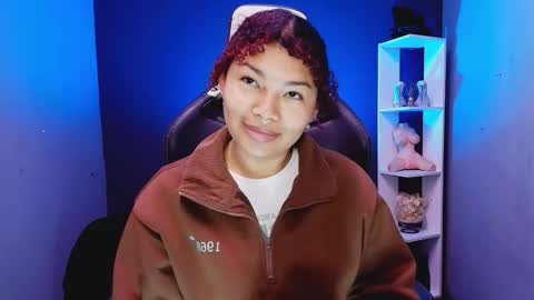 hot chocolate 4u online show from 24, 10, 2025