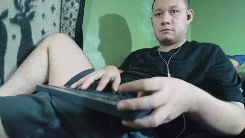 hot_guy36 online show from 14, 4, 2026
