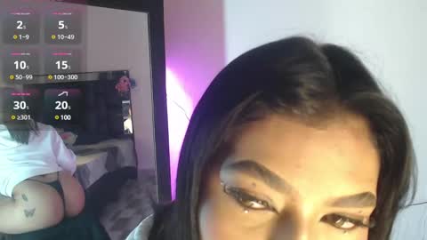 K E N D A L L online show from 14, 1, 2025