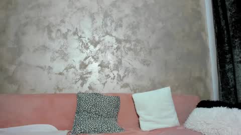 Snapshot of hot_lipsss chatting on 24, 1, 2025 Ariy online show from 24, 1, 2025