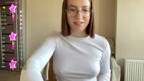 Lina online show from 26, 2, 2025