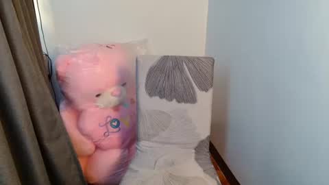 Snapshot of hot_nica19 chatting on 14, 2, 2026 call me nica online show from 14, 2, 2026