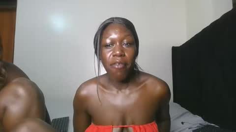 Hot petite online show from 6, 4, 2026