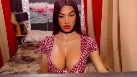 Julli Anna online show from 15, 12, 2025