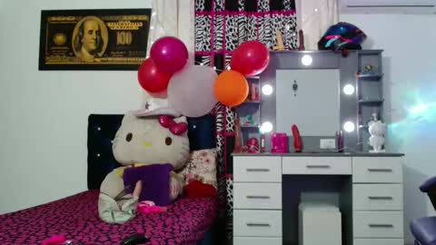 hot sexy bunny online show from 15, 4, 2026