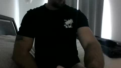 Snapshot of hotandhard123321 chatting on 27, 4, 2026 hotandhard123321 online show from 27, 4, 2026