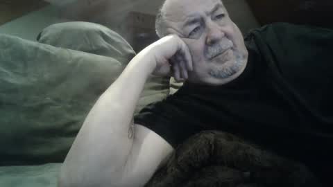 Snapshot of hotandhornyxxx1 chatting on 4, 2, 2025 Hot and Horny online show from 4, 2, 2025