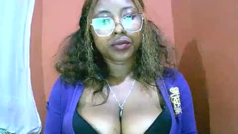 hotarian1 online show from 2, 6, 2026