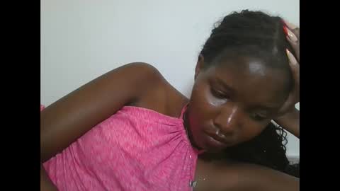 Snapshot of hotbabbee chatting on 2, 6, 2026 love online show from 2, 6, 2026