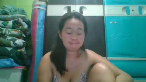 hotchicks4uxx online show from 12, 3, 2025