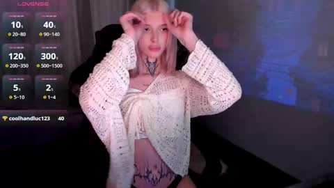 hotchubently online show from 9, 9, 2025