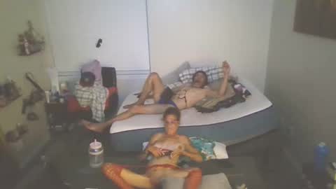 hotcouple1319 online show from 23, 10, 2025