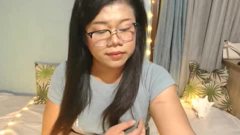 hotcumduo_goddess online show from 29, 3, 2026