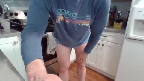 Snapshot of hotdog1124 chatting on 2, 2, 2026 hotdog1124 online show from 2, 2, 2026