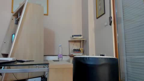 Snapshot of hotel77777 chatting on 8, 12, 2024 Erika online show from 8, 12, 2024