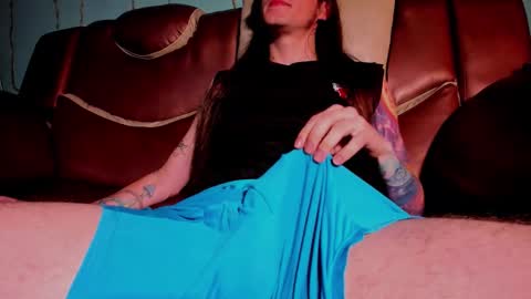 Snapshot of hoterossex chatting on 14, 11, 2025 axell online show from 14, 11, 2025