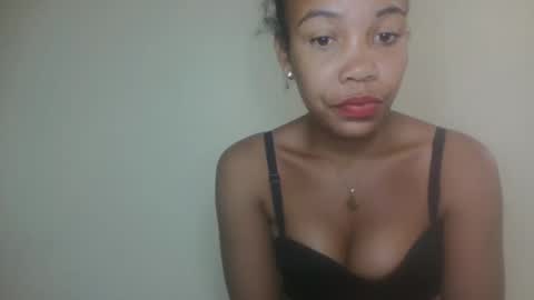 hotfelicia online show from 10, 5, 2026