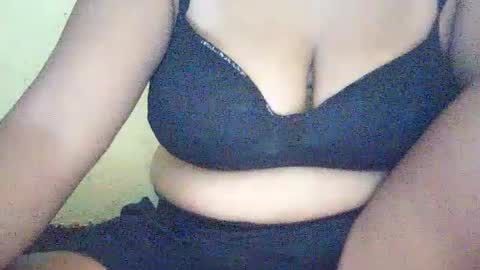 Snapshot of hotflowerclit chatting on 17, 6, 2026 hotflowerclit online show from 17, 6, 2026