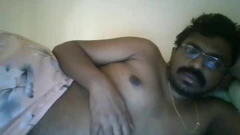 hotgluteus4321 online show from 14, 1, 2025