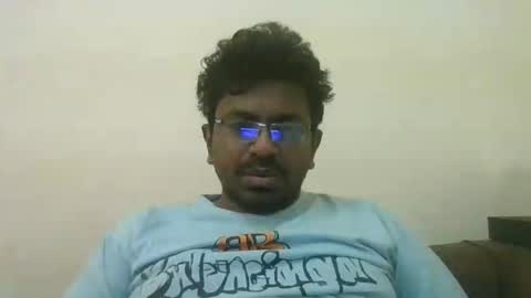 Snapshot of hotgluteus4321 chatting on 17, 5, 2026 hotgluteus4321 online show from 17, 5, 2026