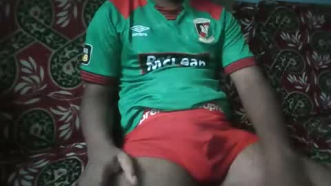 hotguyy001 online show from 16, 3, 2026