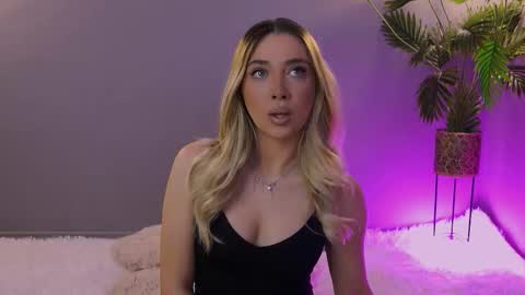 Snapshot of hotjessxx chatting on 23, 3, 2026 Maria online show from 23, 3, 2026