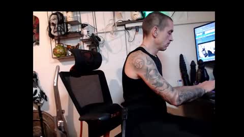 Snapshot of hotkinkytat chatting on 3, 12, 2024 hotkinkytat online show from 3, 12, 2024