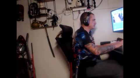 Snapshot of hotkinkytat chatting on 28, 1, 2025 hotkinkytat online show from 28, 1, 2025