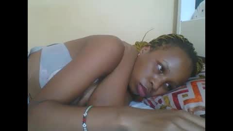 Snapshot of hotlove255 chatting on 25, 1, 2025 hotlove255 online show from 25, 1, 2025