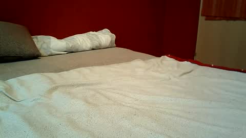 Makenzie online show from 11, 3, 2025