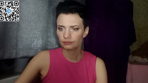 hotmamaqueen234 online show from 4, 4, 2026
