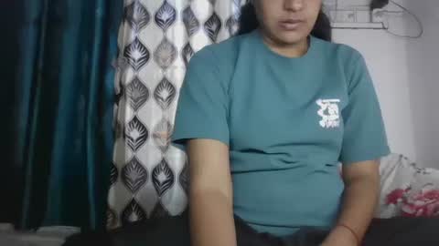 Snapshot of hotnsweetindian chatting on 2, 12, 2025 lola online show from 2, 12, 2025
