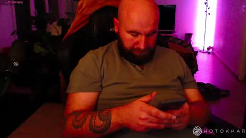 Snapshot of hotokar chatting on 17, 4, 2026 Hotokkar online show from 17, 4, 2026
