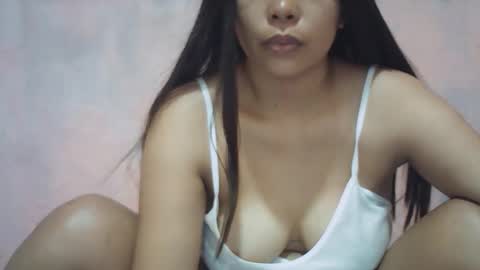 hotpink4u04 online show from 24, 4, 2026