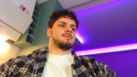 Snapshot of hotpolishsausage chatting on 25, 9, 2025 Jason online show from 25, 9, 2025