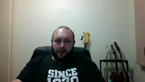 Snapshot of hotrodder323 chatting on 1, 3, 2025 hotrodder323 online show from 1, 3, 2025
