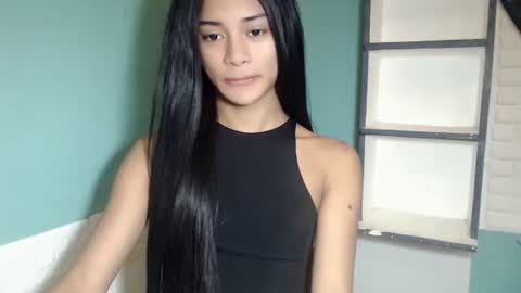 Snapshot of hotsexyaveryxx chatting on 19, 10, 2025 Suzete online show from 19, 10, 2025