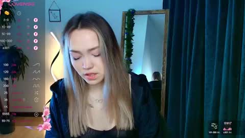 Snapshot of hottease_pvt chatting on 22, 12, 2024 hello Im Eva online show from 22, 12, 2024