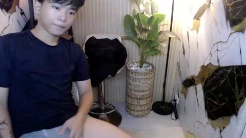 Snapshot of hottestloues chatting on 8, 6, 2026 hottestloues online show from 8, 6, 2026