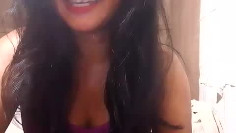 Snapshot of hottie_mama2022 chatting on 26, 6, 2026 Lyn online show from 26, 6, 2026