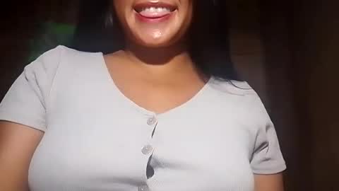 Snapshot of hottie_mama2022 chatting on 27, 7, 2026 Lyn online show from 27, 7, 2026