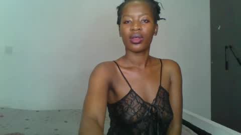 Snapshot of hottie_mistie chatting on 15, 7, 2026 hottie_mistie online show from 15, 7, 2026
