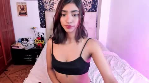 Snapshot of hottie_veronica chatting on 29, 11, 2025 Veronica independent model online show from 29, 11, 2025